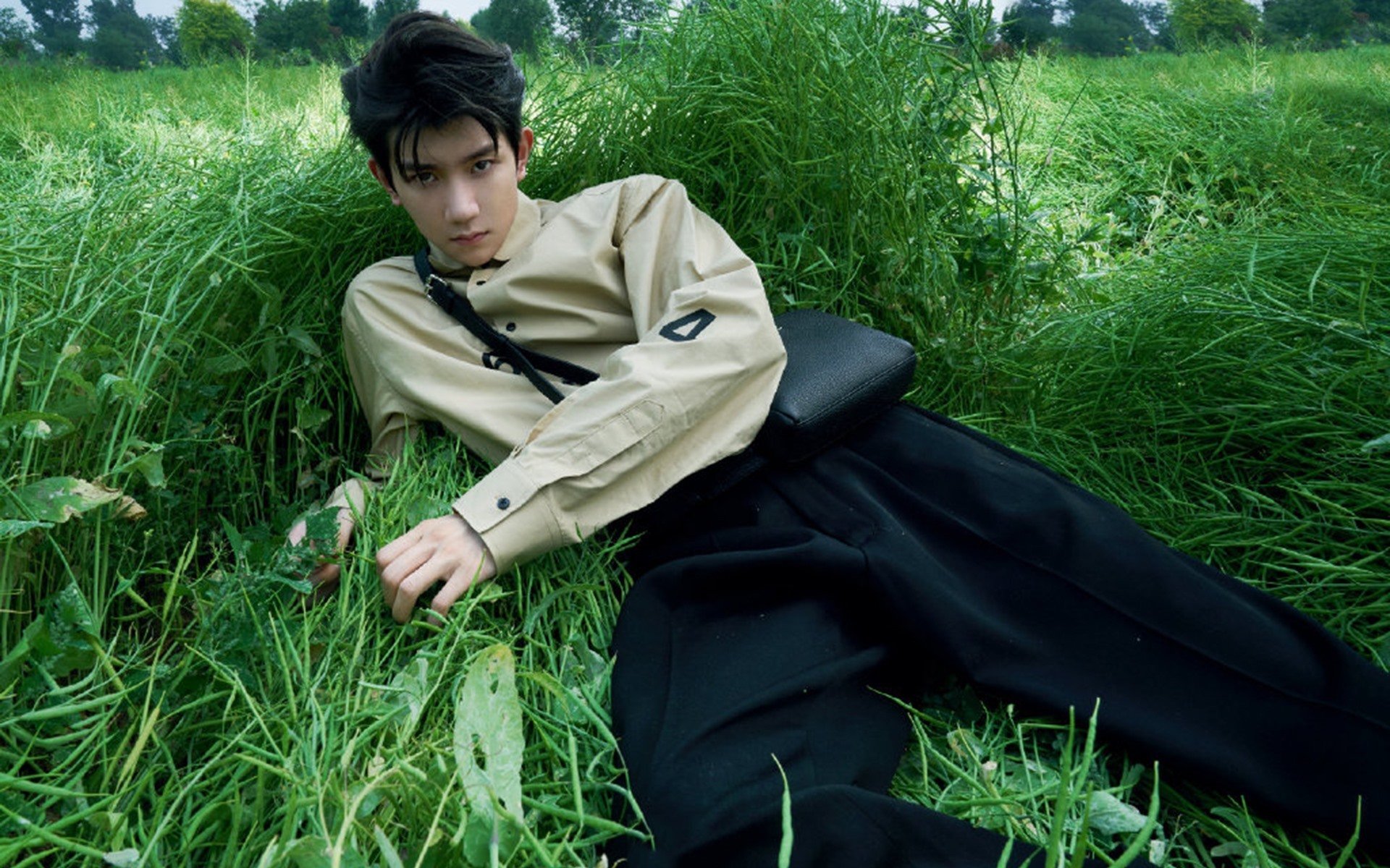 法国女足队表现出色,意气风发,法国女子足球队