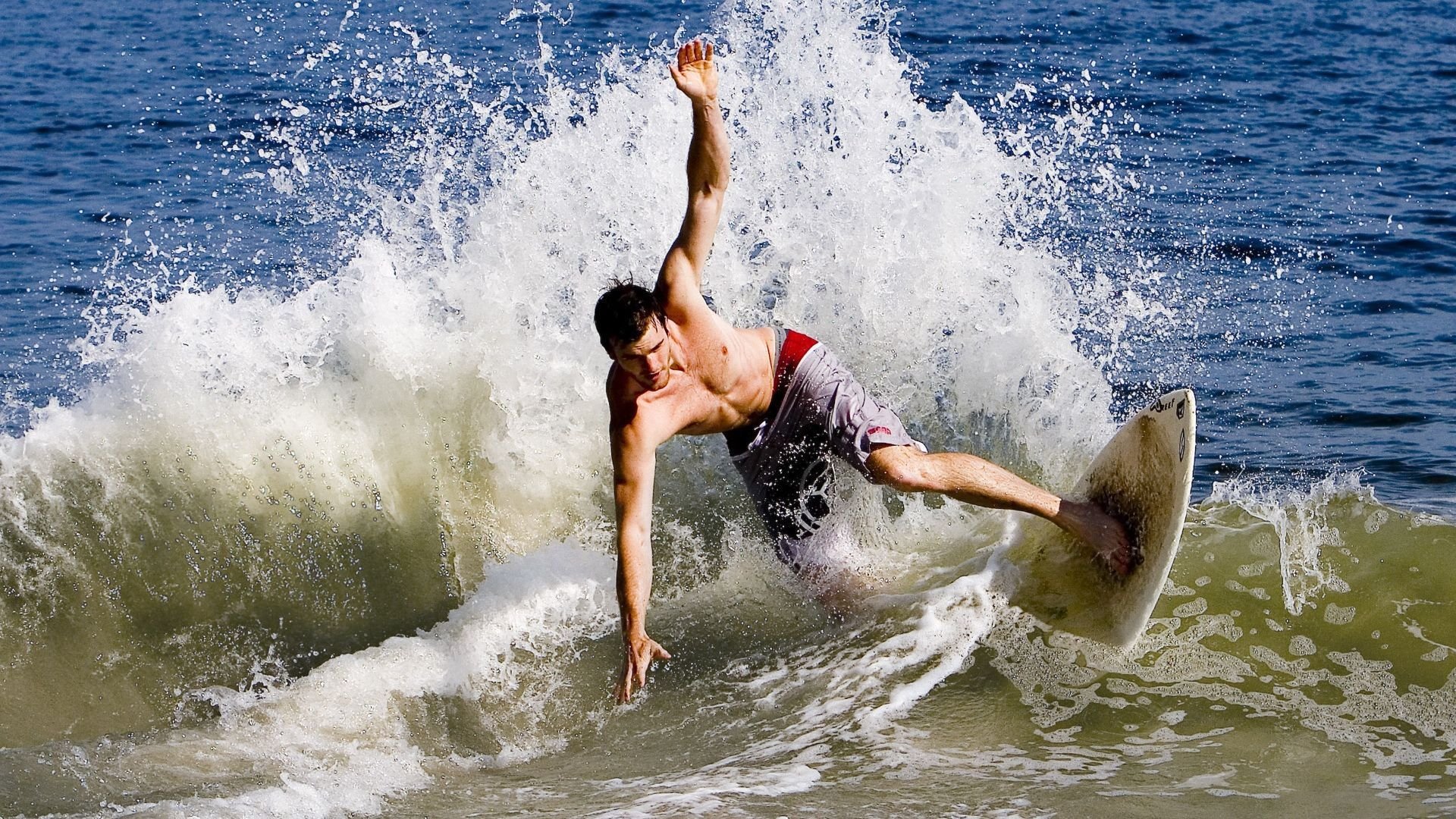 震撼田径比赛飞人挑战极限,田径运动飞人