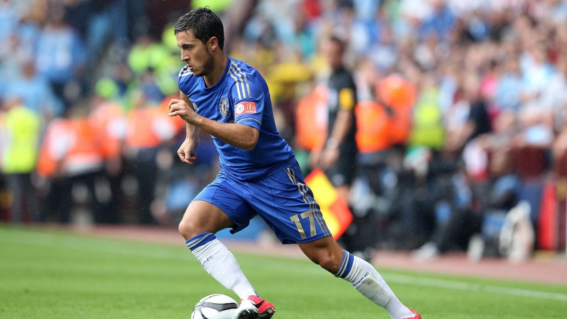 九游下载官网-凯蒂·莱德基耐力与速度完美结合，莱德基实力